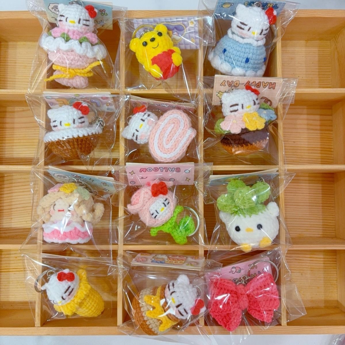 12-Pack Handmade Crochet Charms – Cute Bag Accessories & Gift Ideas - 图片 7