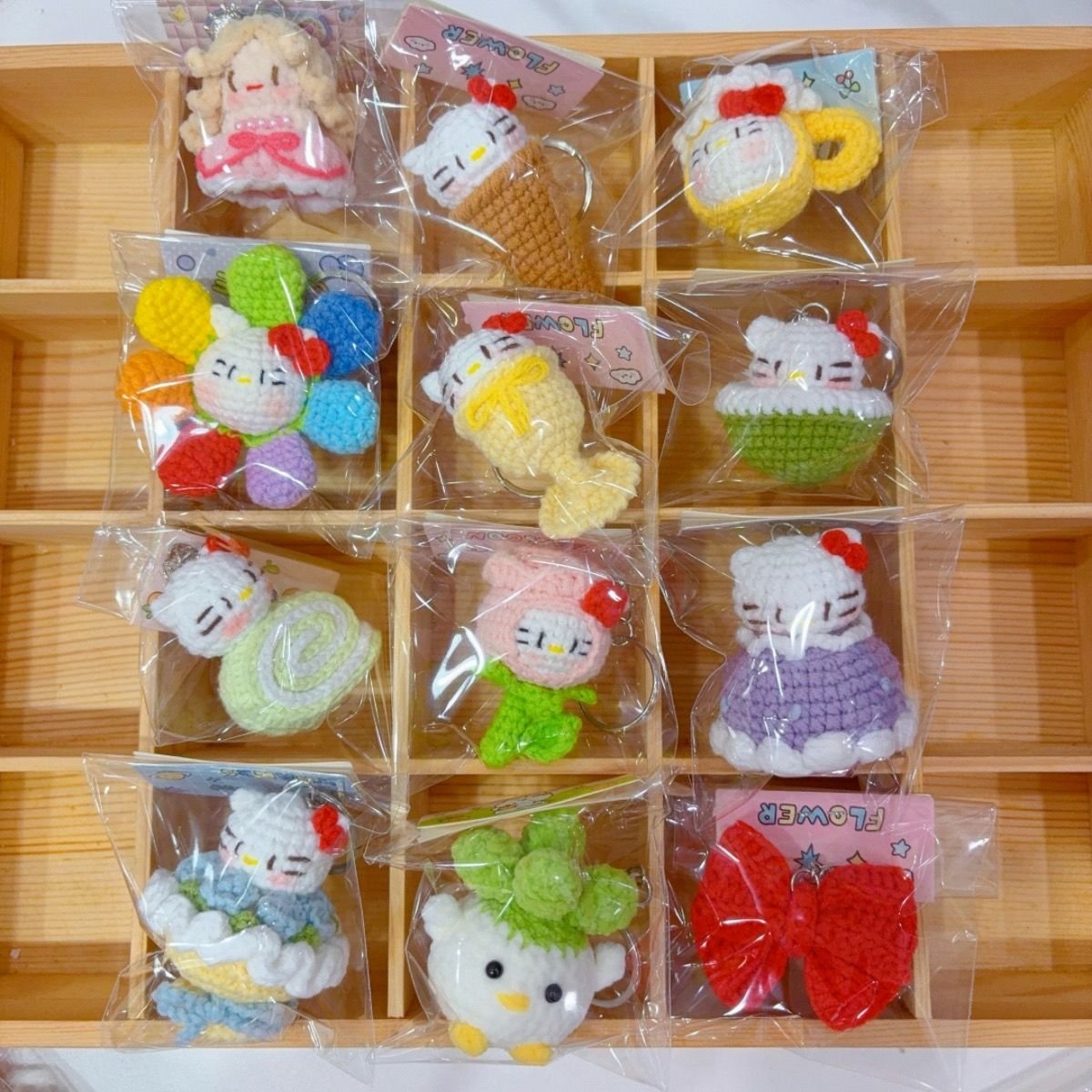 12-Pack Handmade Crochet Charms – Cute Bag Accessories & Gift Ideas - 图片 6